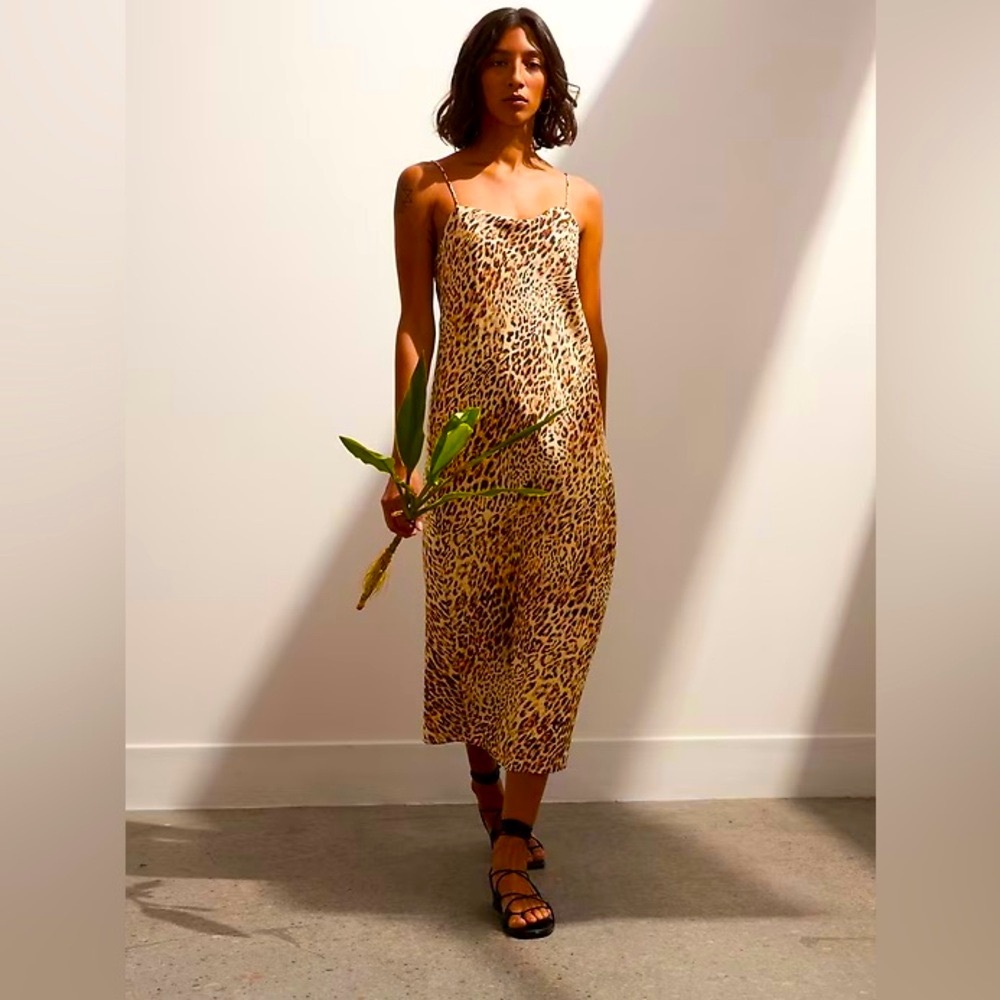 BANANA REPUBLIC animal print slip dress. Medium